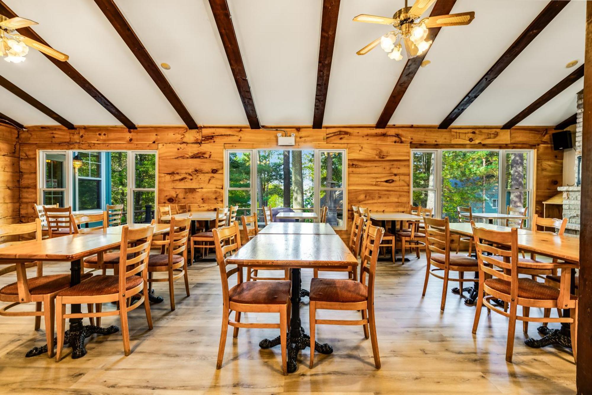 Vila Muskoka Waterfront Retreat Dwight Exteriér fotografie