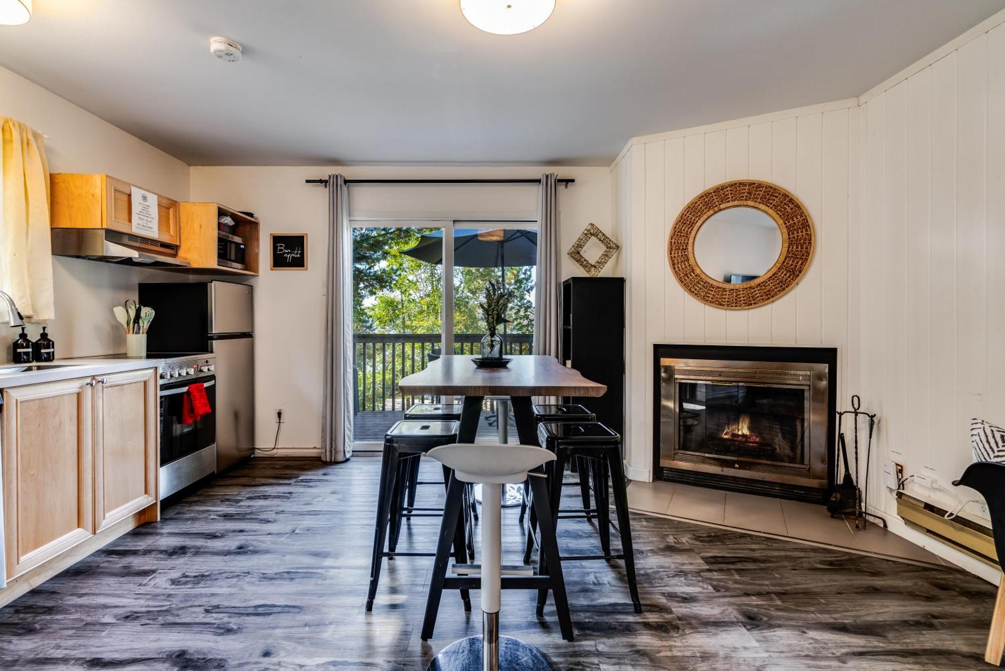 Vila Muskoka Waterfront Retreat Dwight Exteriér fotografie
