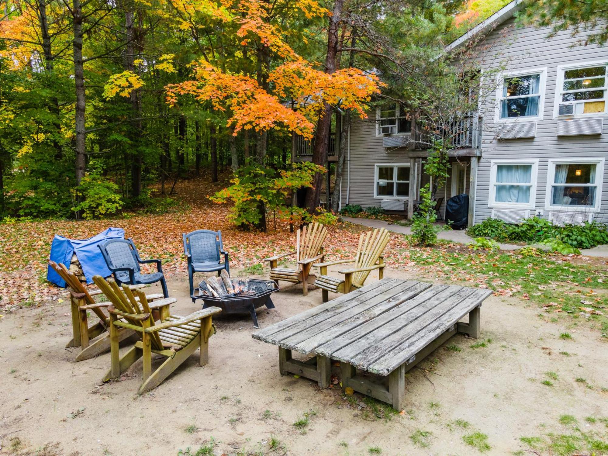 Vila Muskoka Waterfront Retreat Dwight Exteriér fotografie
